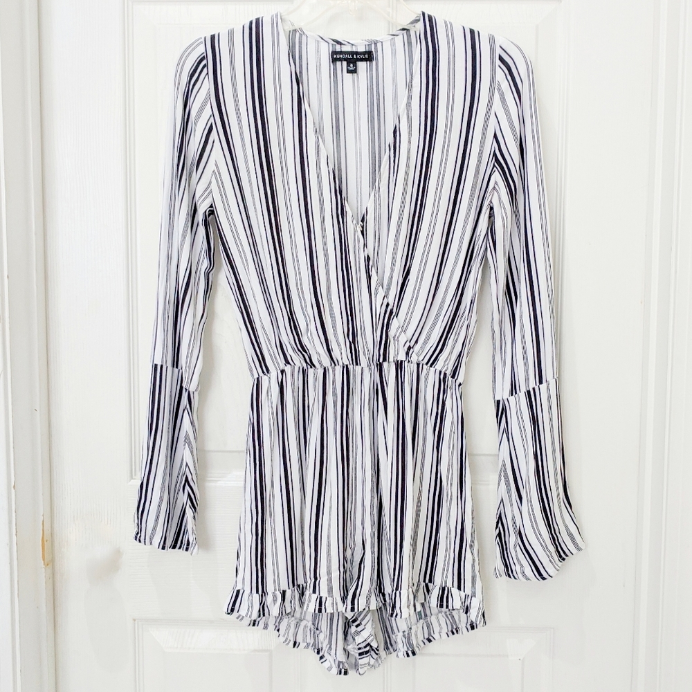 Kendall & Kylie Striped Bell Sleeve Romper sz S